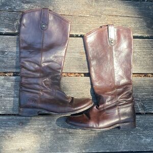 Frye Melissa Button 2 Boots size 7.5